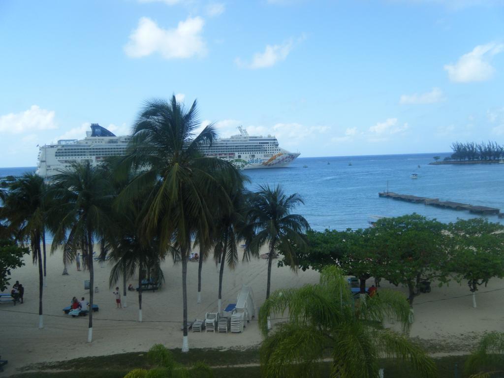 Apartment Dunn's At Sandcastles Ocho Rios