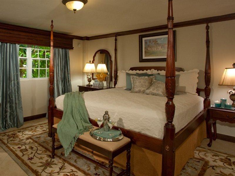 Hotel Sandals Carlyle Inn Montego Bay