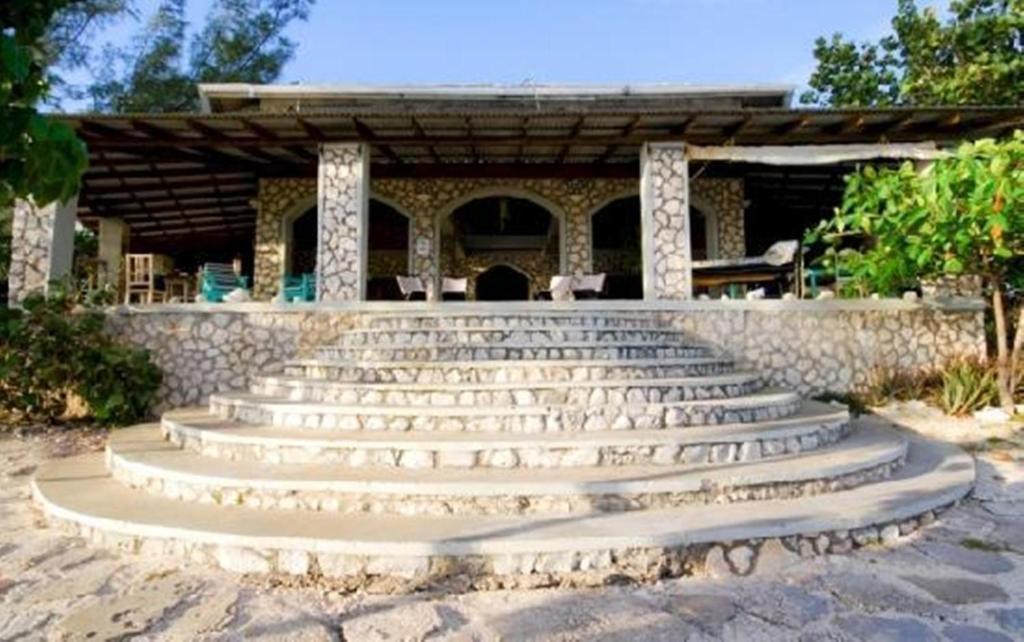Jackies On The Reef Negril