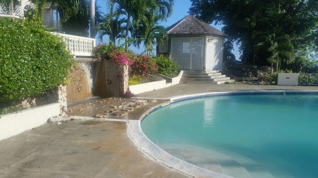 Apartamento Chill On The Hill Ocho Rios