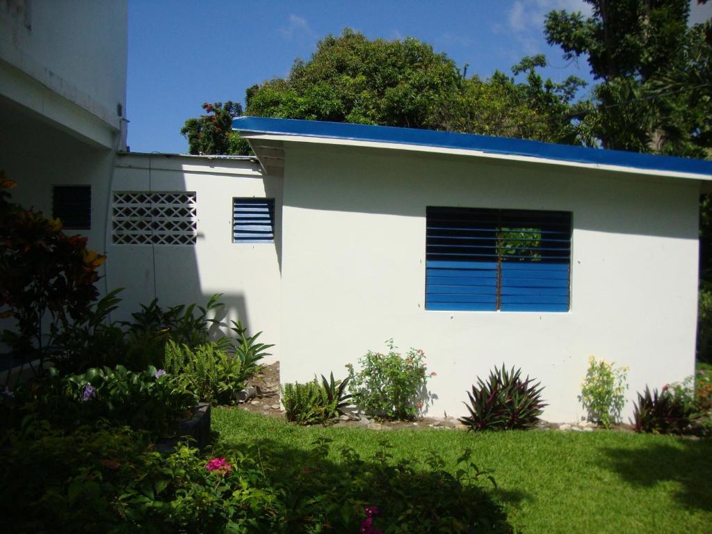 Hotel By The Sea Vacation And 3*