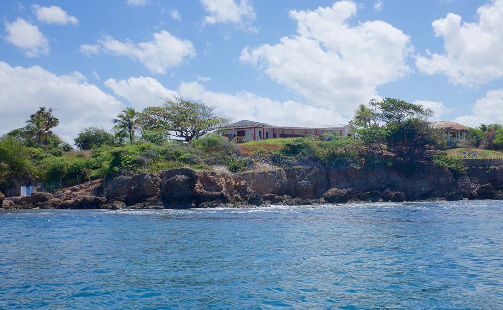 Pelican Three-bedroom Villa