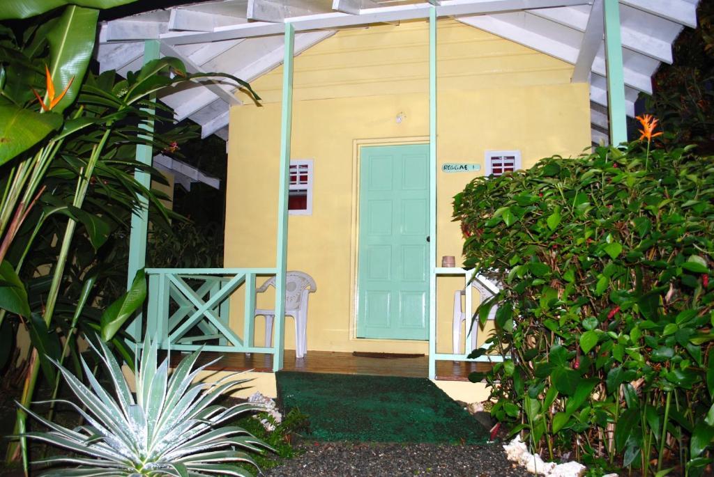 Hotel Jamaican Colors Pleasant Hill