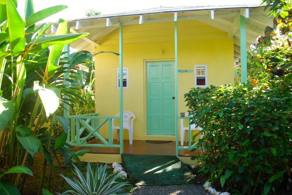 Jamaican Colors 3* Pleasant Hill