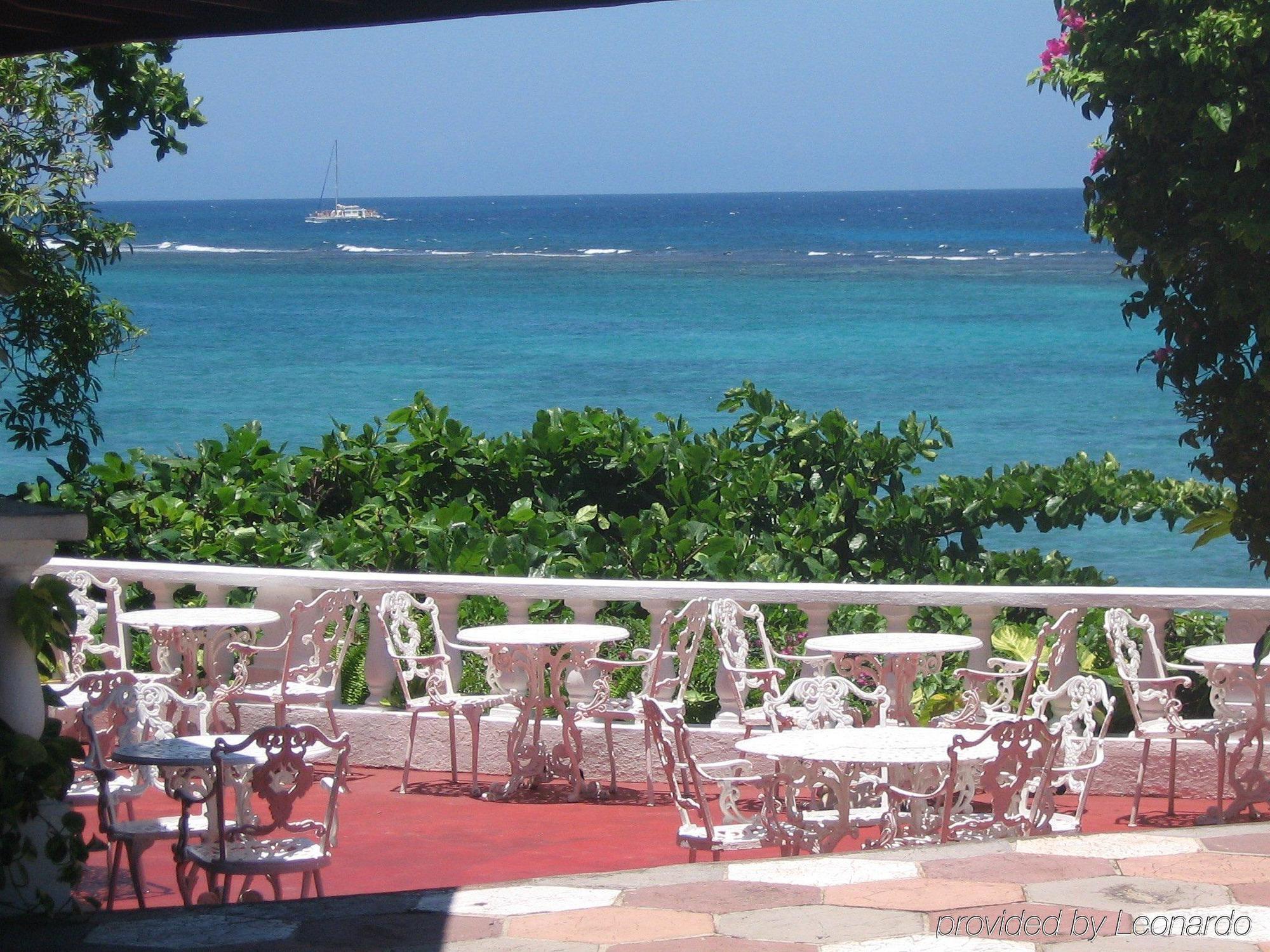 Hotel Silver Seas 2*