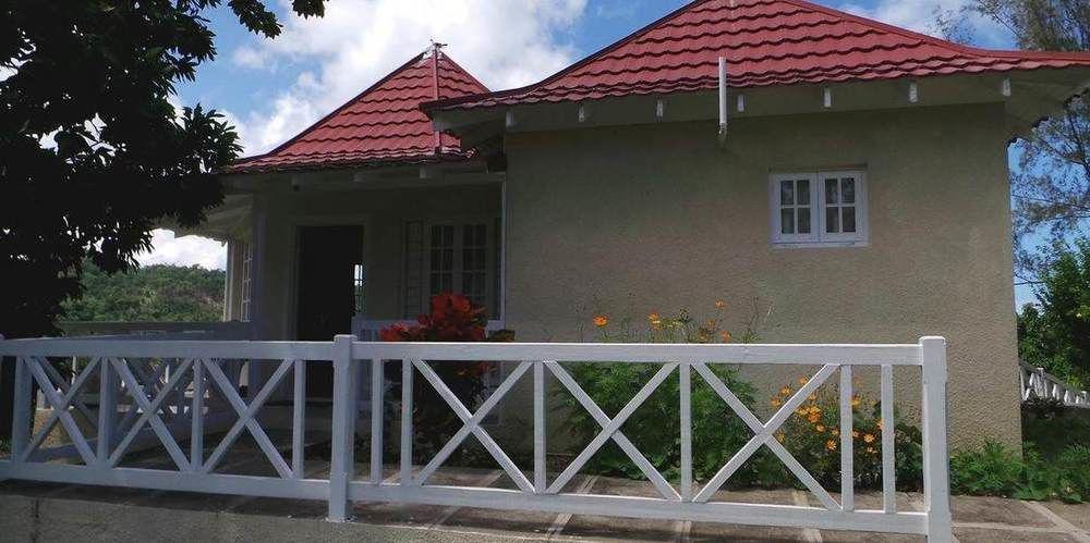 The Crest Conference And Retreat Facility Villa *