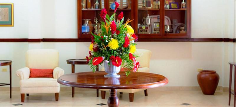 The Liguanea Club Hotel 3*