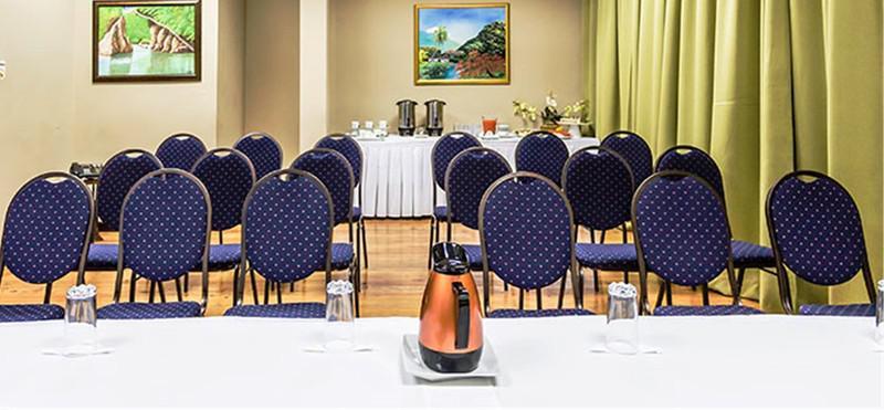 The Liguanea Club 3*