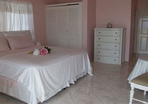 Guest house Celebrity Jamaica Montego Bay