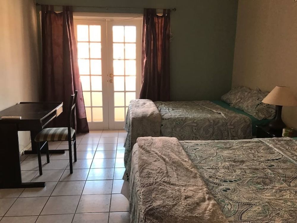 Naturesview Castle Hotel 3*