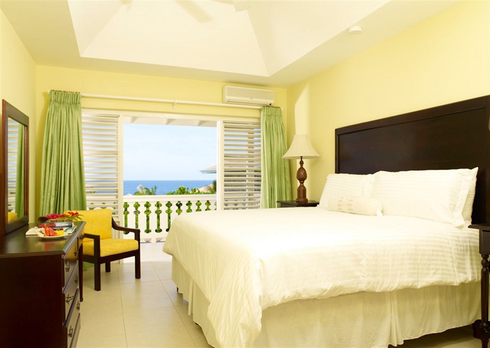 Golden Cove Pousada *