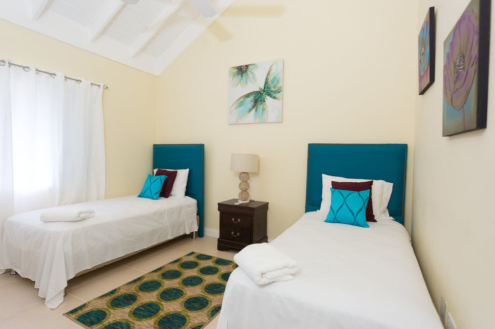Ocho Rios At Coolshade Priory