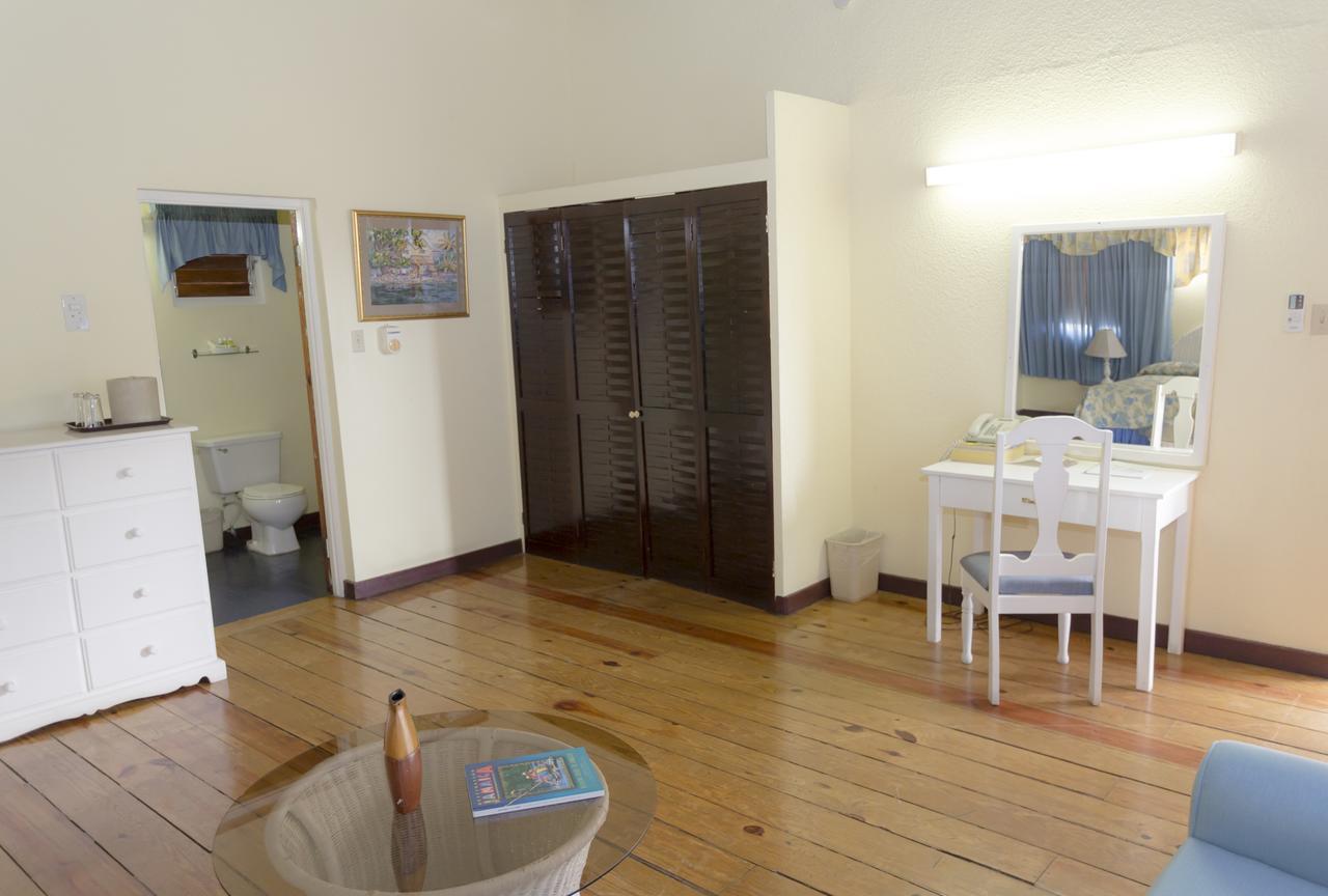 The Liguanea Club 3* Kingston