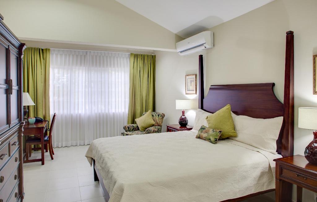 The Liguanea Club 3* Kingston