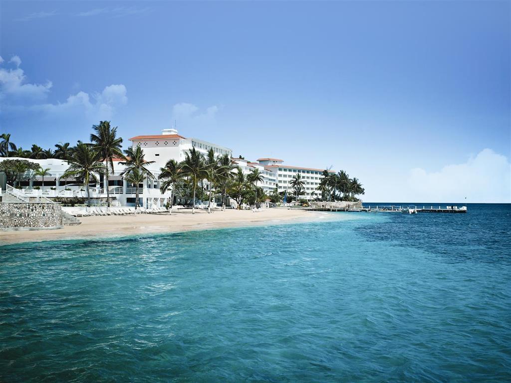 Resort Couples Tower Isle (adults Only)