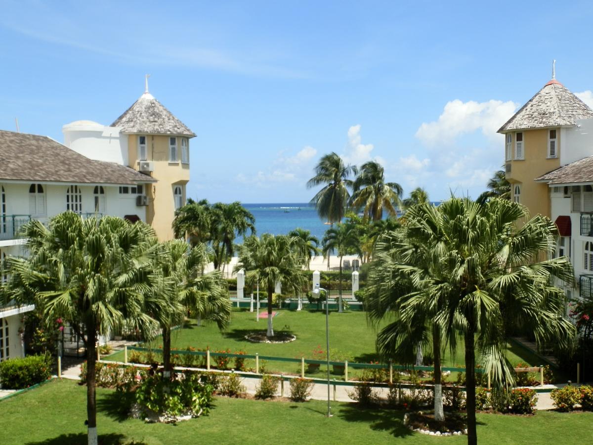Sandcastles * Ocho Rios
