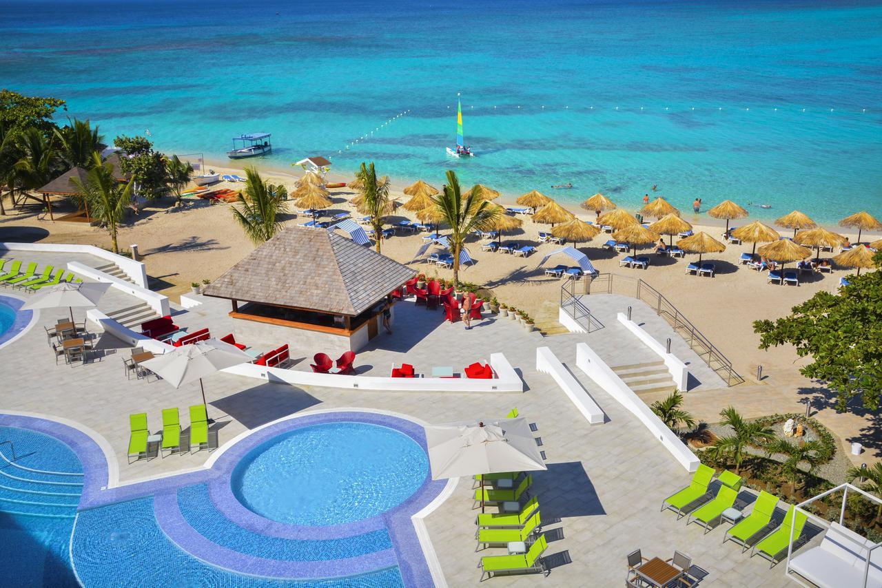 Grand Decameron Cornwall Beach, A Trademark All-Inclusive Resort Resort Montego Bay