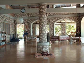 Jackies On The Reef Hotel