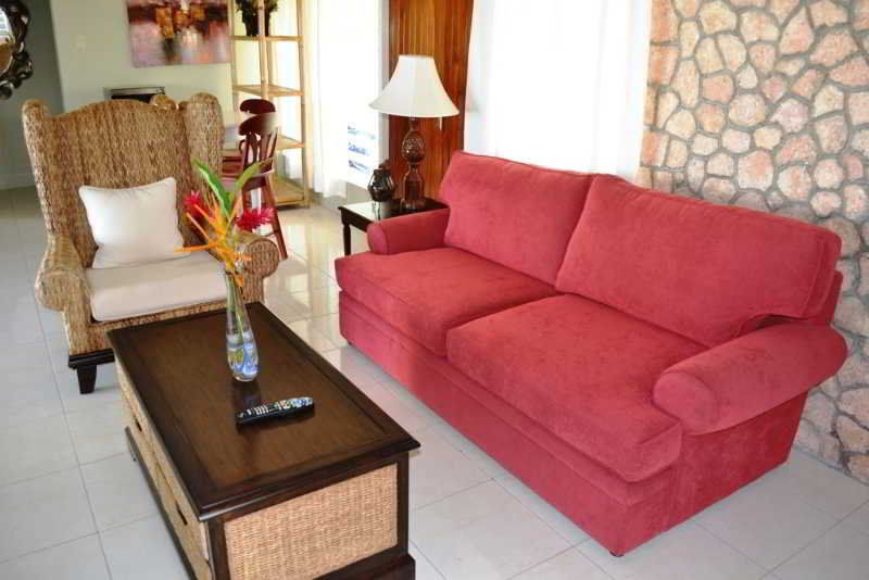 Golden Cove Pousada