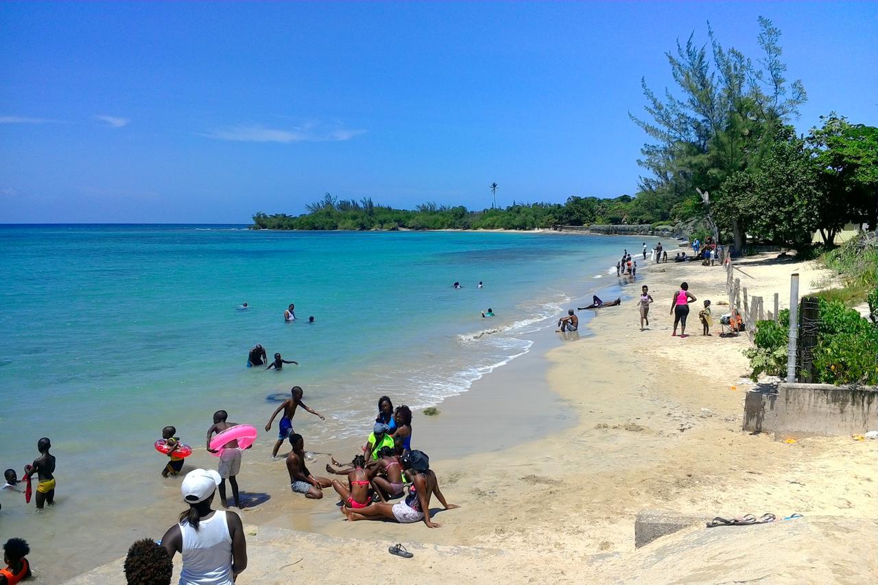 Pen Hall Bnb Ocho Rios * Runaway Bay