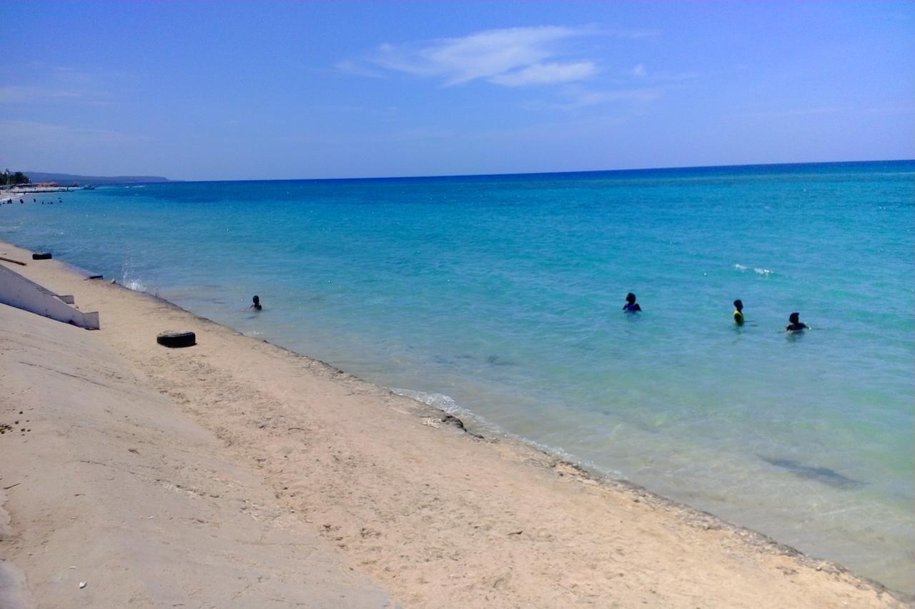 Pen Hall Bnb Ocho Rios Bed & Breakfast