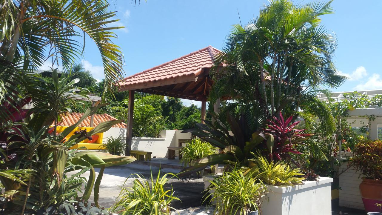 Pen Hall Bnb Ocho Rios *