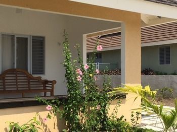Hotel Ocho Rios At Coolshade Priory