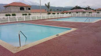 The Oasis Golf Retreat 3* Spanish Town