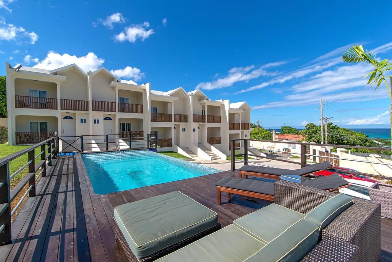 Luxury 2br Facing W/pool #5 Apartment