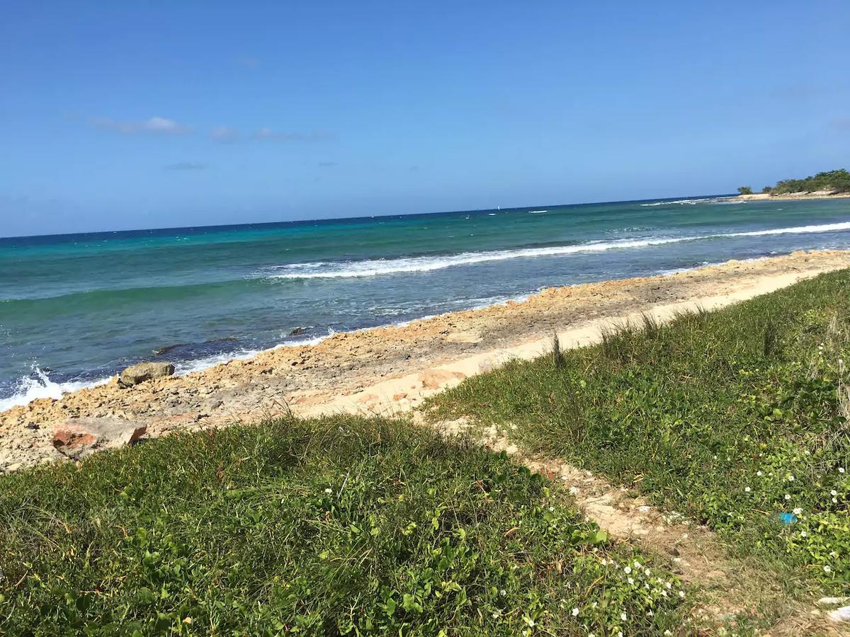 Luxury 2br Facing W/pool #5 Montego Bay