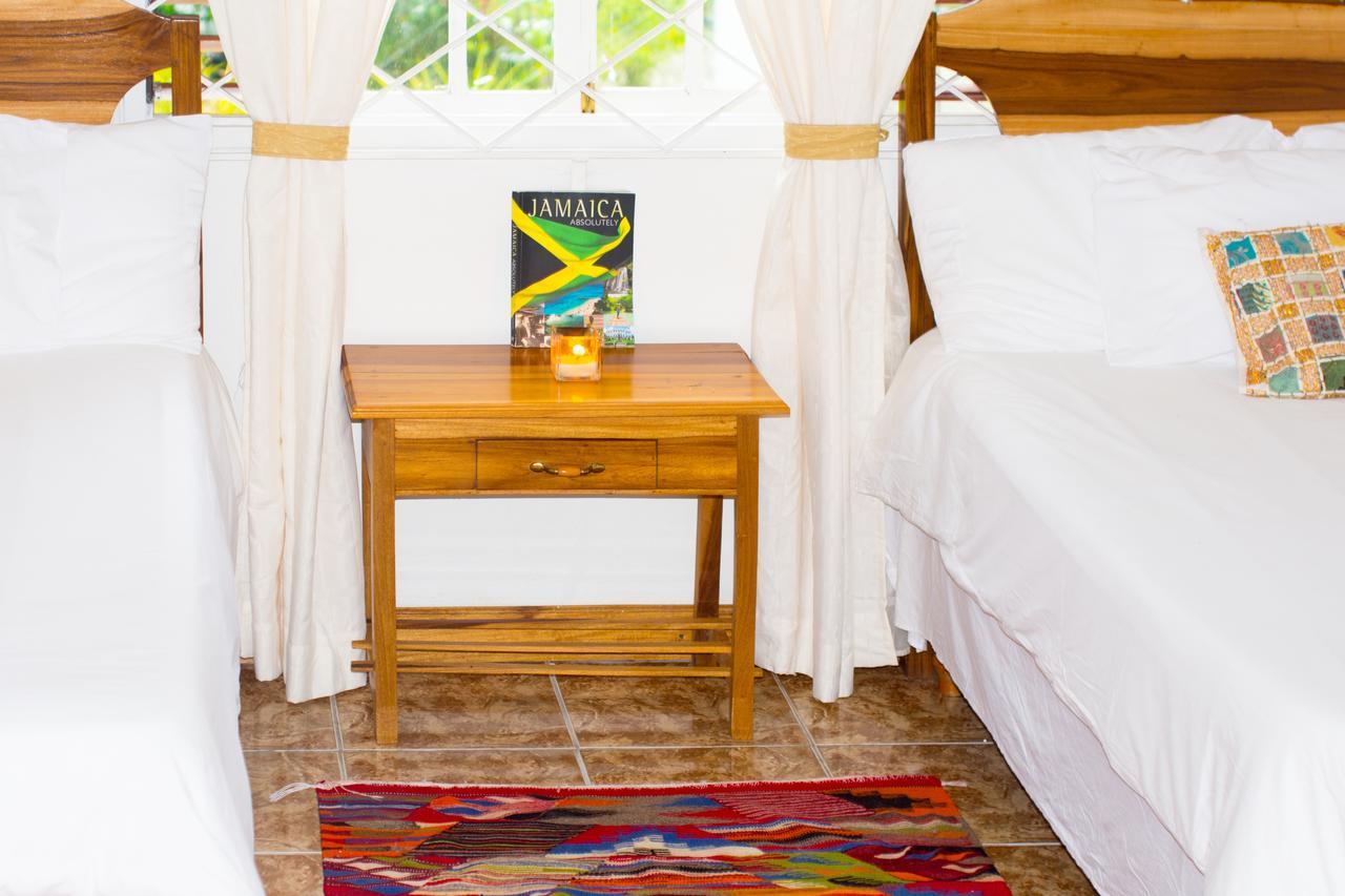 Portland Riverside Retreat * Port Antonio