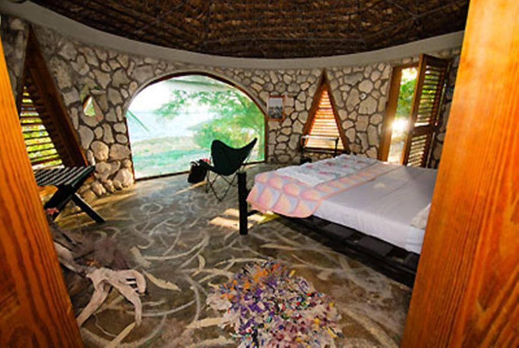 Jackies On The Reef Negril