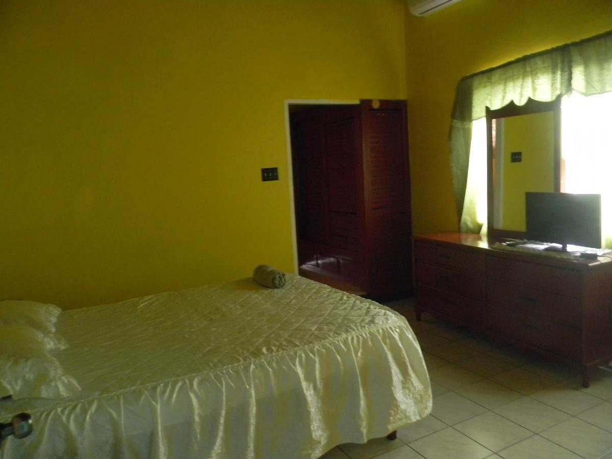 Hotel Bay 2*