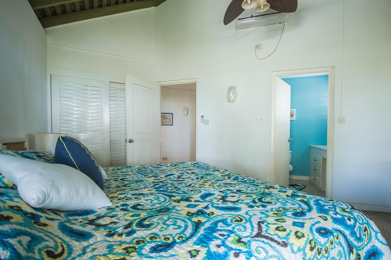 Island Breeze Villa