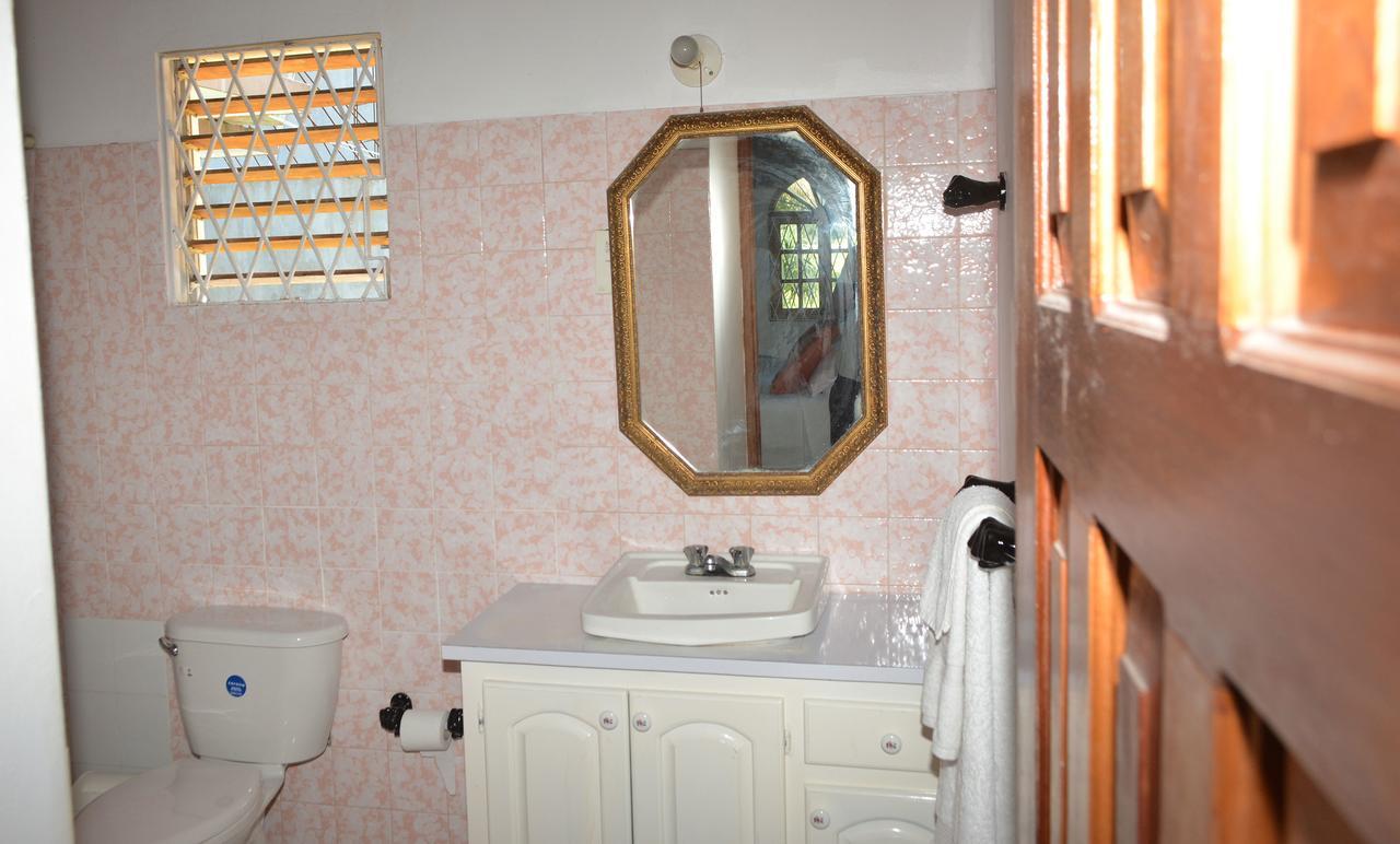 Cozy Coco Negril