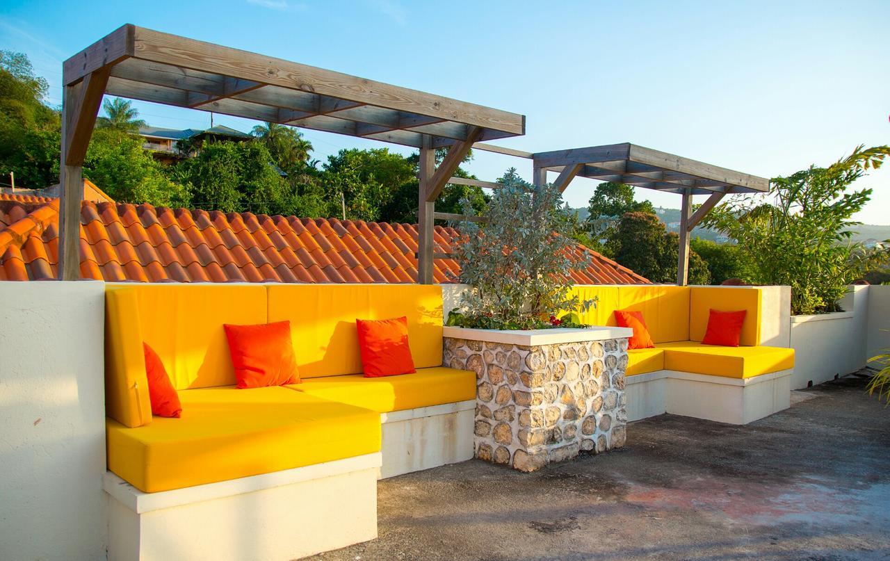 Pen Hall Bnb Ocho Rios * Runaway Bay