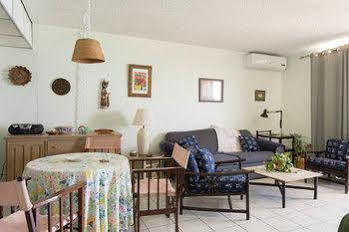Skysuite Beachfront Club Apartment *