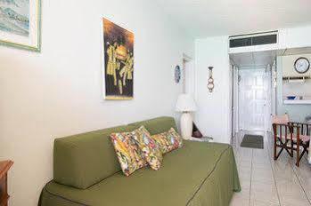 Skysuite Beachfront Club * Montego Bay