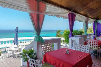Apartment Skysuite Beachfront Club