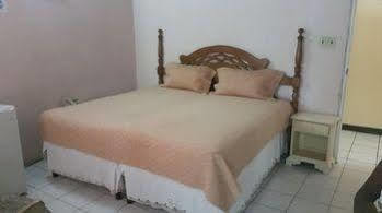 Hotel Gibb's Chateau Montego Bay