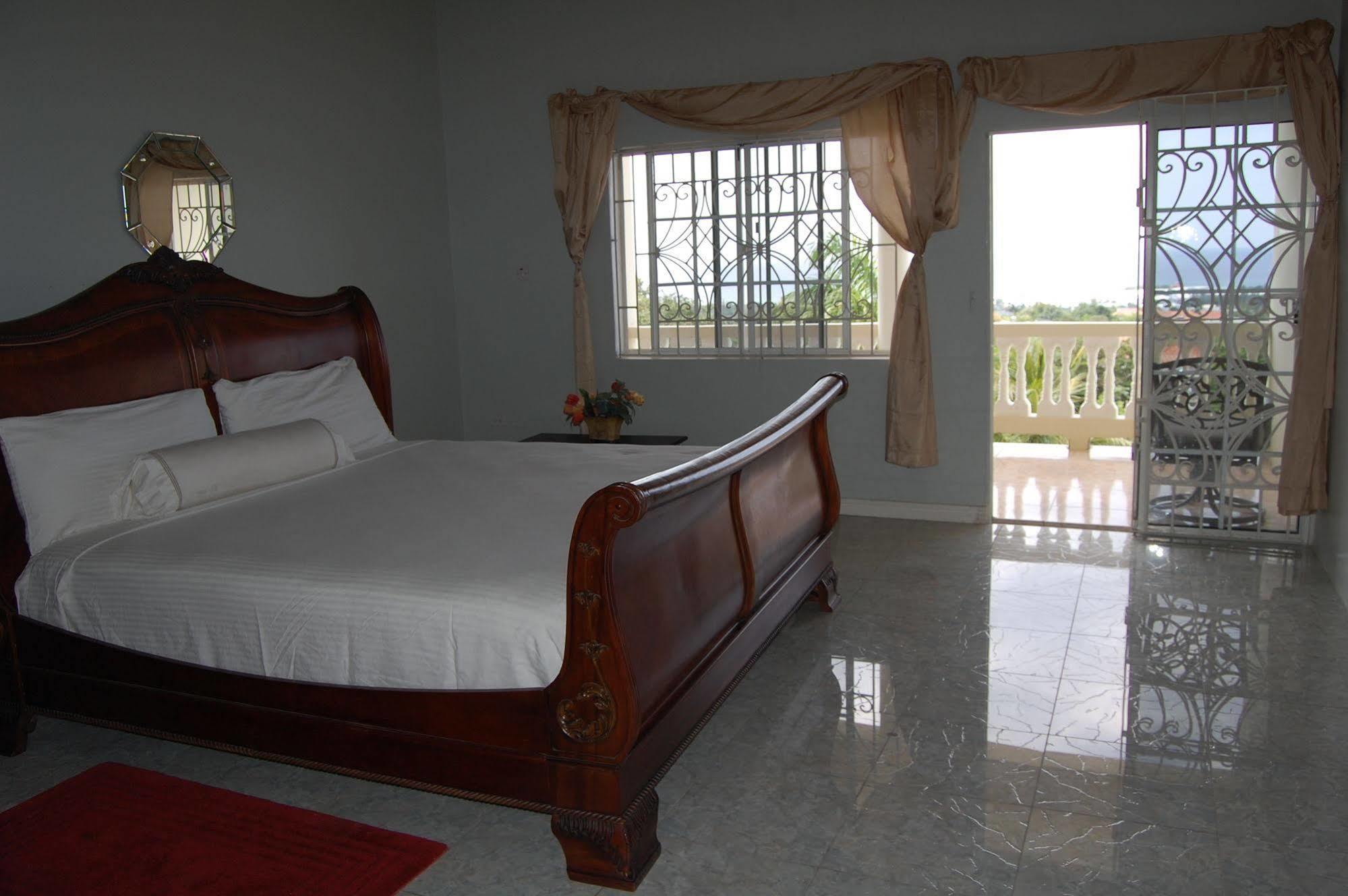 Guest house Celebrity Jamaica 3*
