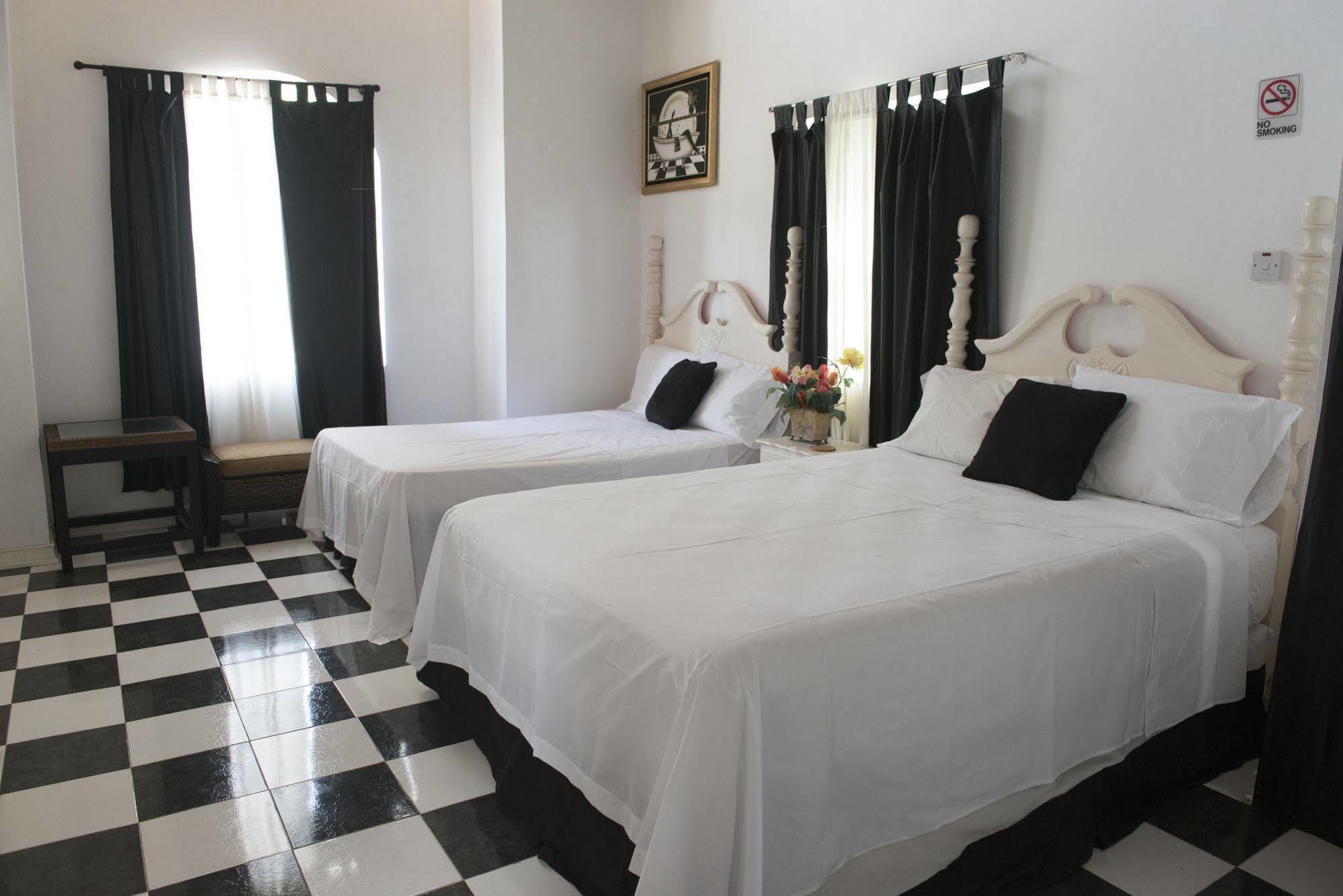 Celebrity Jamaica Guest house 3*
