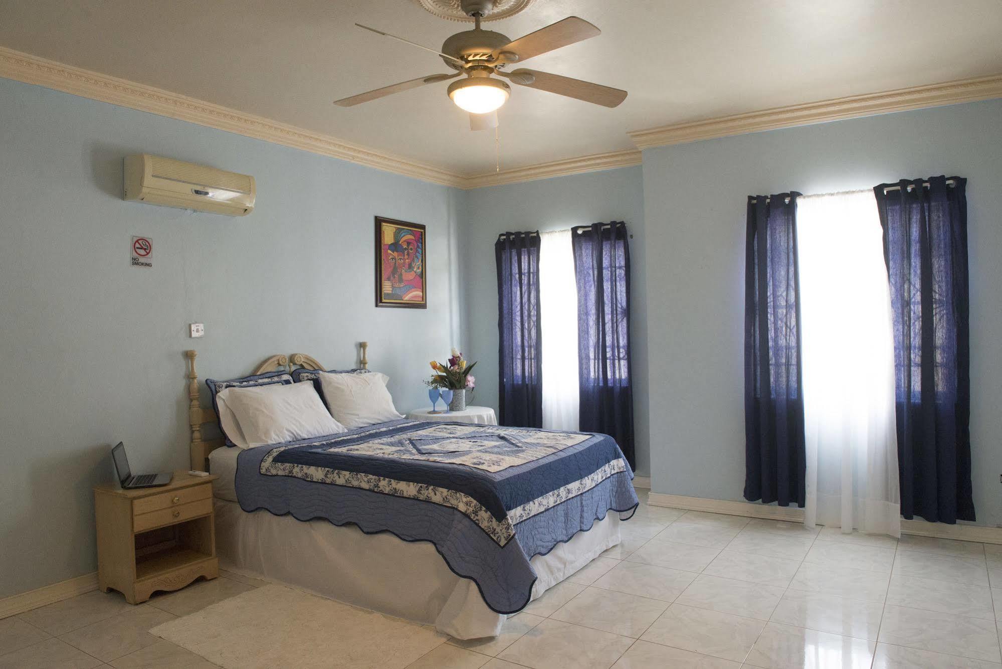 Guest house Celebrity Jamaica Montego Bay