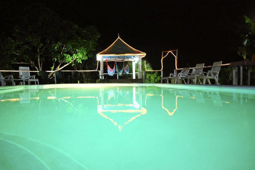 Jamaican Colors 3*