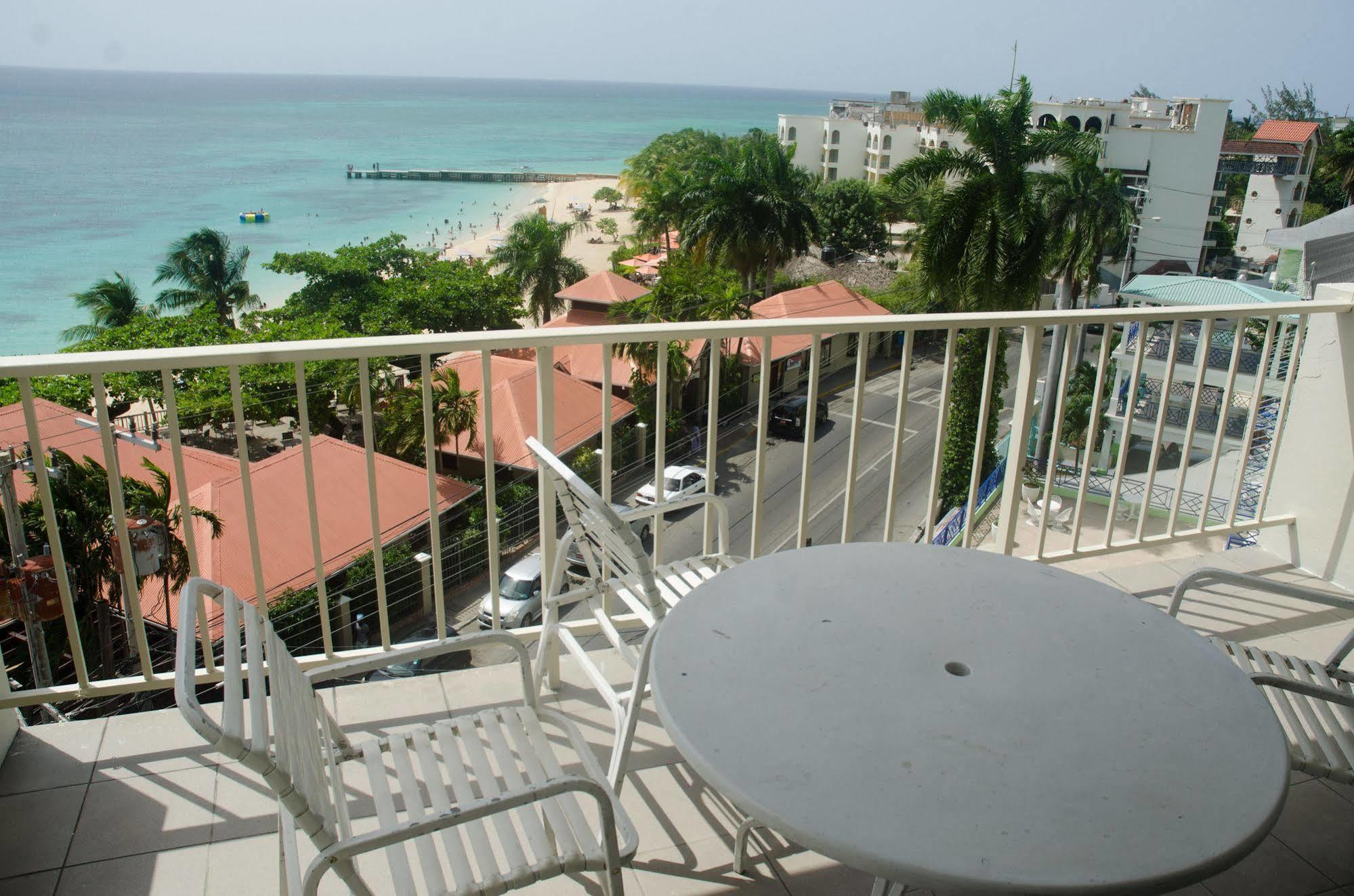 Skymiles Apartment