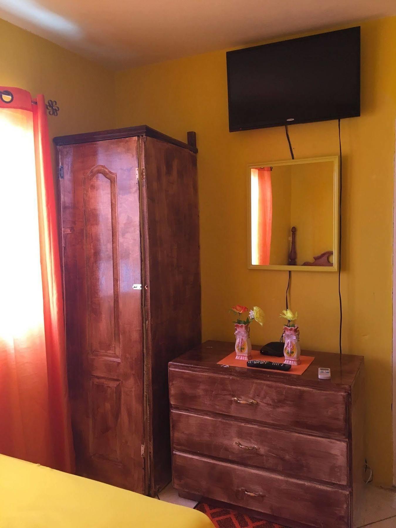 Casa De Fe Guest house