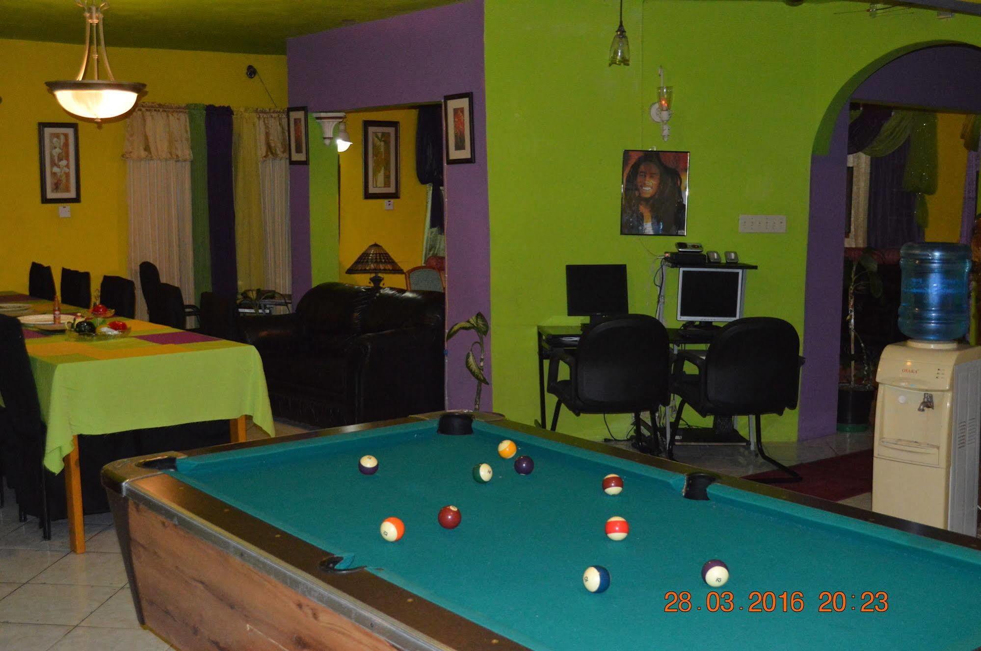 Casa De Fe 3*