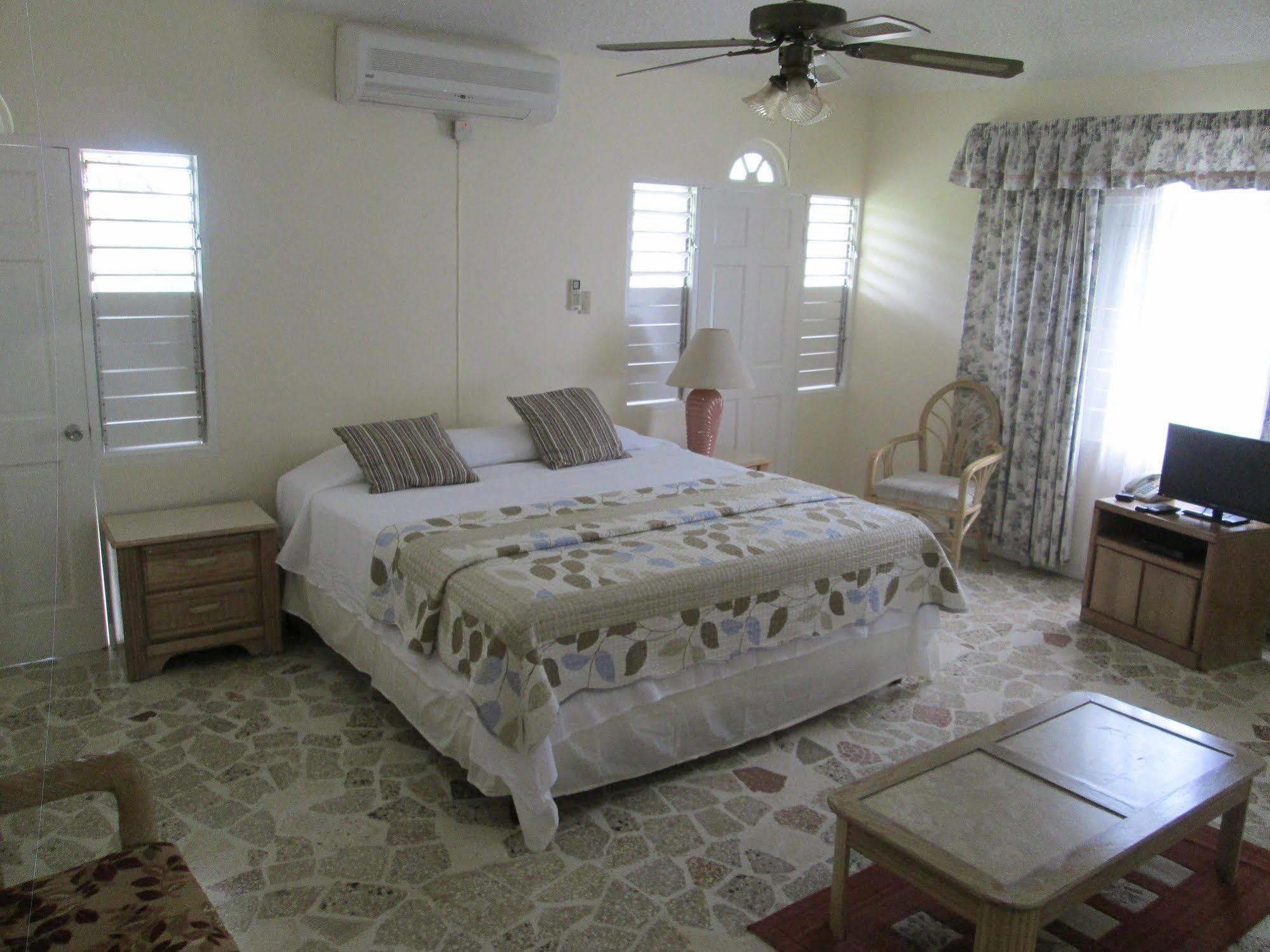 Paradise Inn