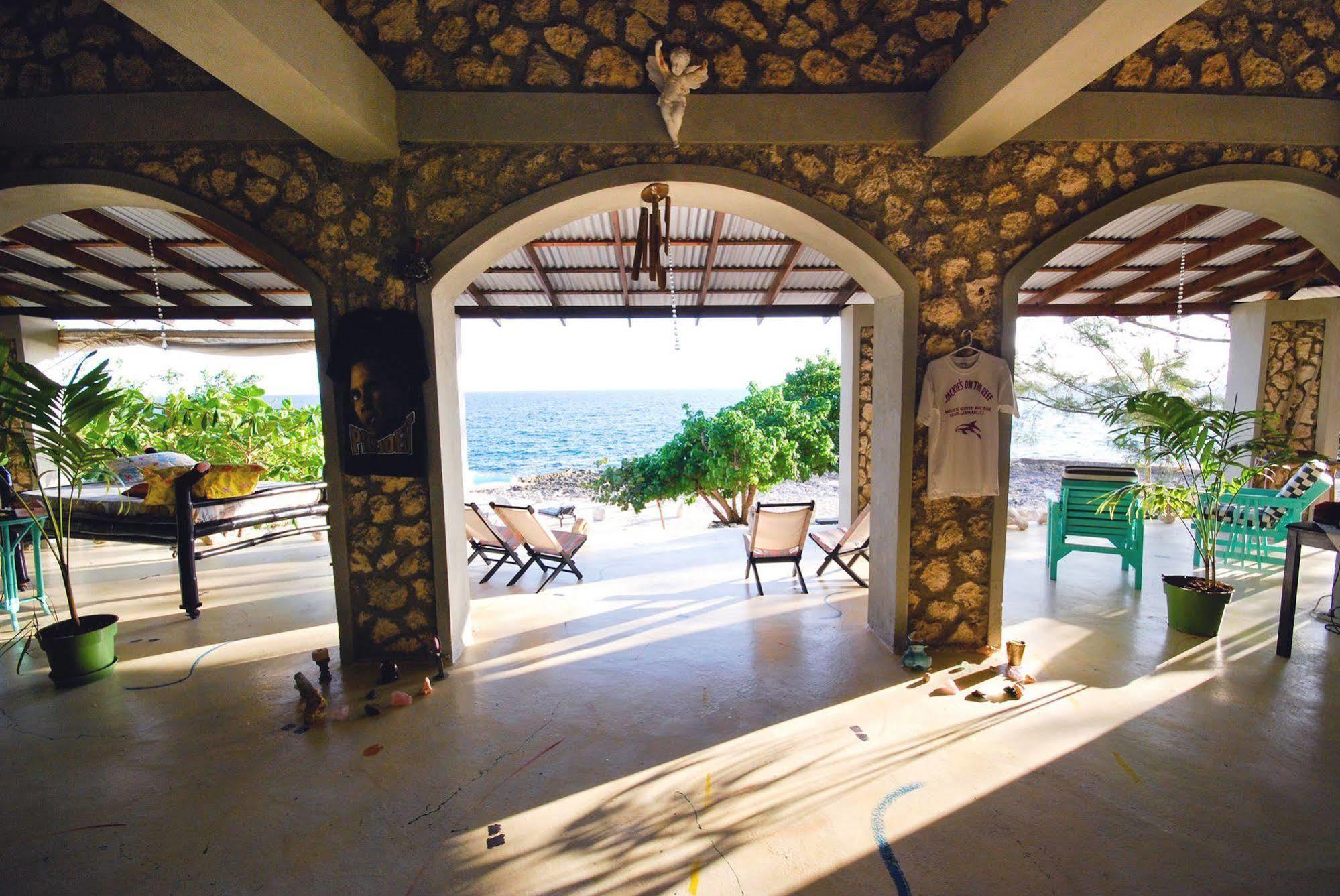Hotel Jackies On The Reef Negril