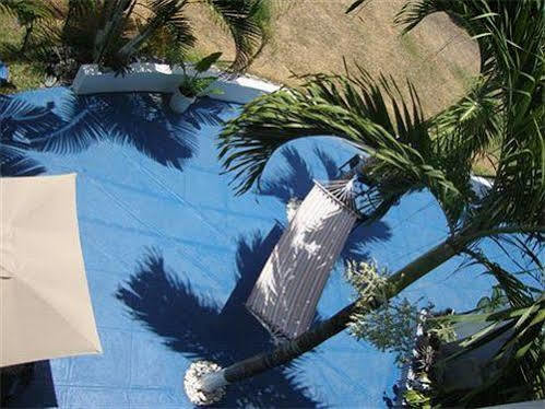 By The Sea Vacation And Hotel 3*